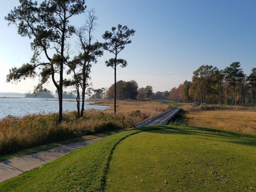 Links At Lighthouse Sound